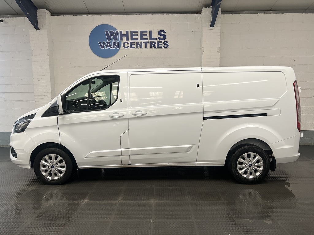 Ford Transit Custom 2.0 300 Ecoblue Limited Panel Van Manua LD23SBV White #2