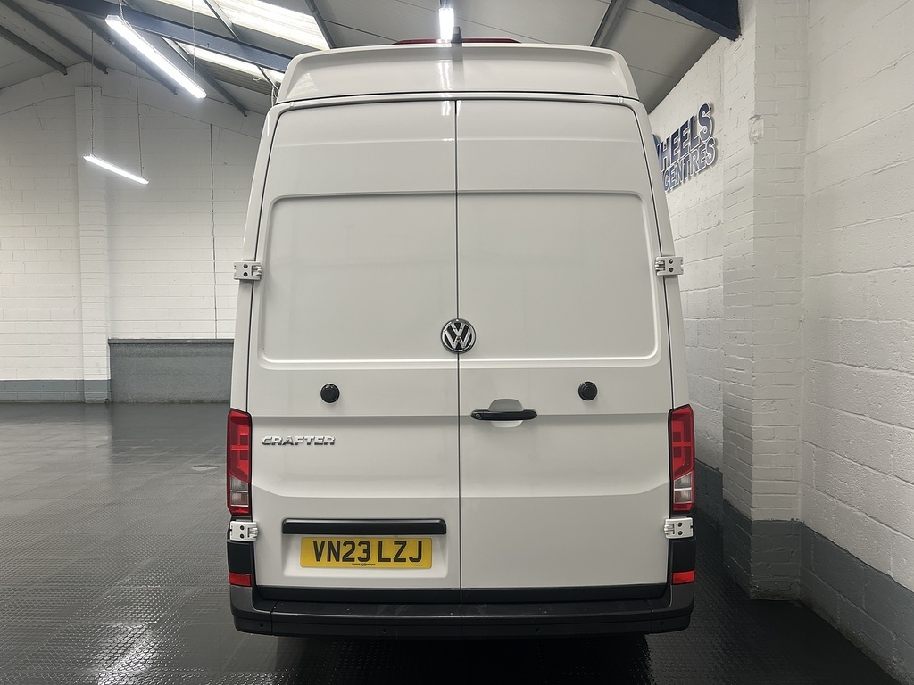 Volkswagen Crafter Tdi Cr35 Trendline Lwb High Roof Panel Van VN23LZJ White #4