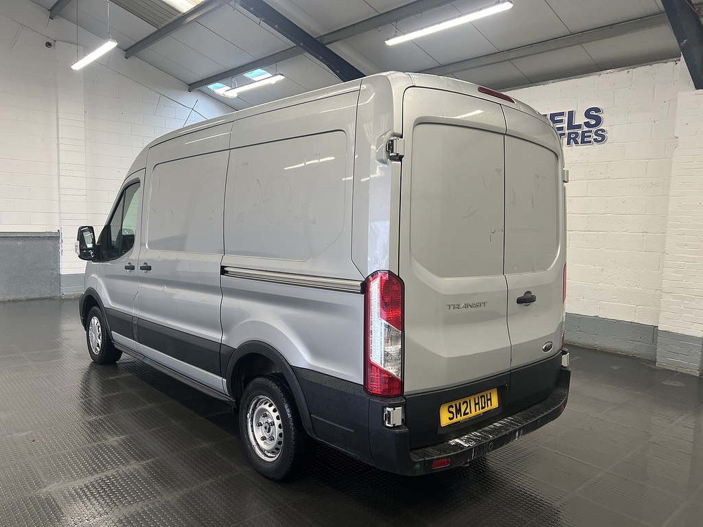 Ford Transit Custom Custom 340 Ecoboost 13.6Kwh White #2
