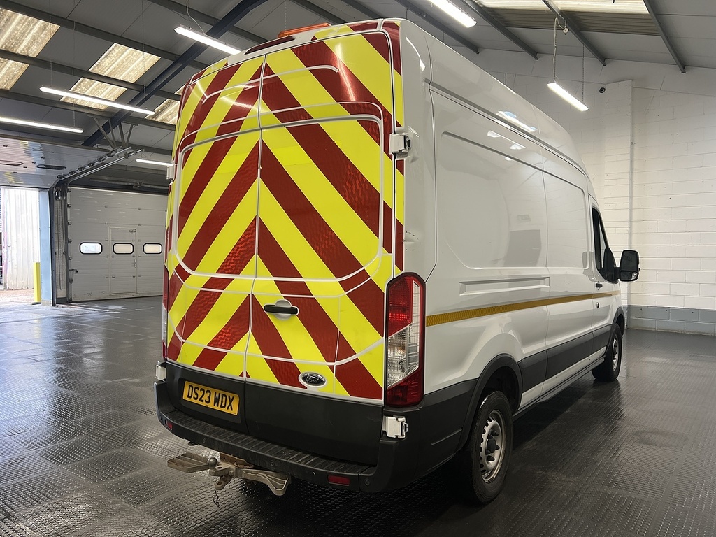 Ford Transit Custom 2.0 350 Ecoblue Leader Panel Van DS23WDX White #3