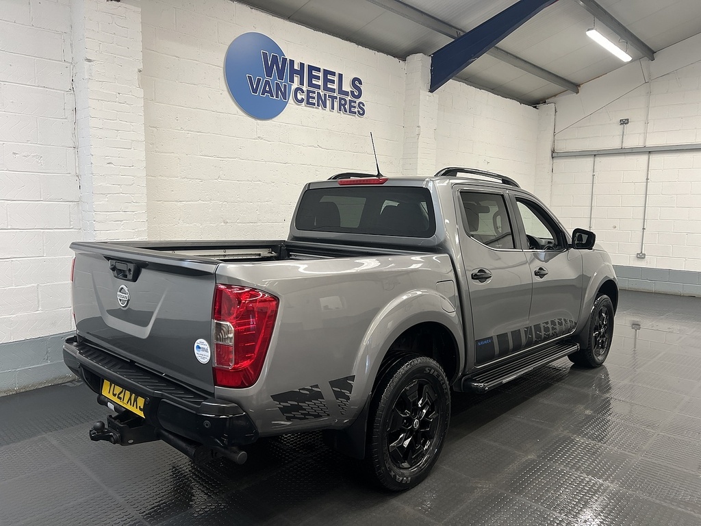 Nissan Navara 2.3 Dci N-guard Pickup Double Cab YC21XKJ Grey #5