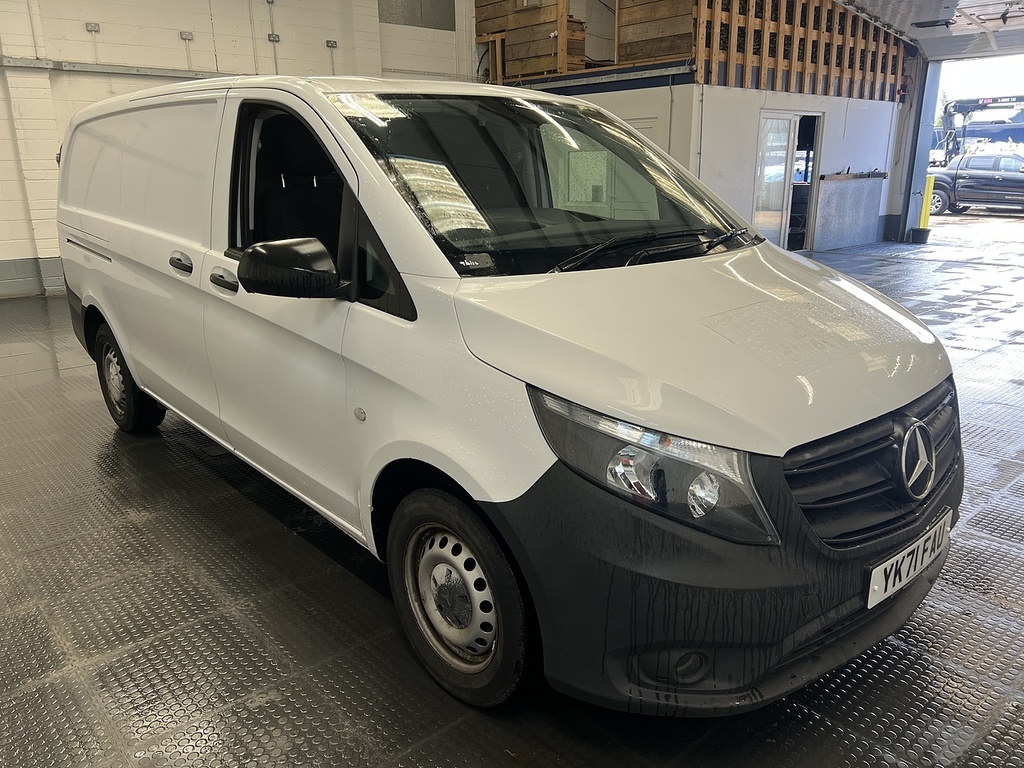 Mercedes-Benz Vito 2.0 114 Cdi Progressive Panel Van G-tro White #4