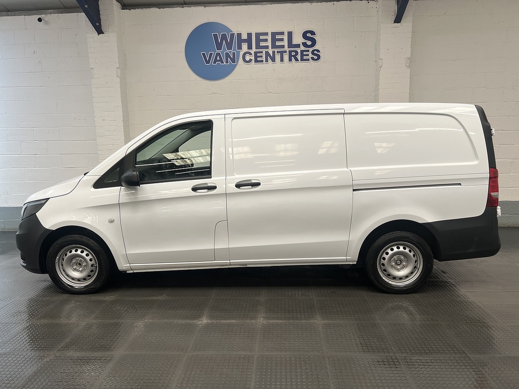 Mercedes-Benz Vito 2.0 114 Cdi Progressive Panel Van G-tro YK71FAU White #2