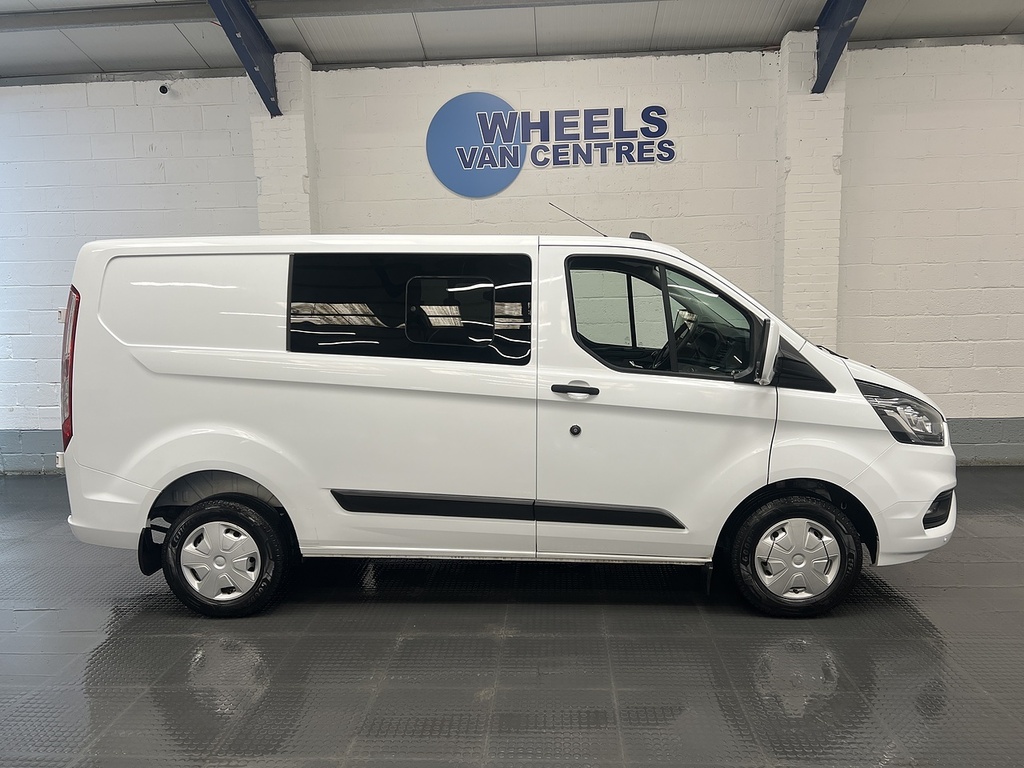 Ford Transit Custom 2.0 300 Ecoblue Trend Crew Van Double Cab Dies BT22PKA White #6