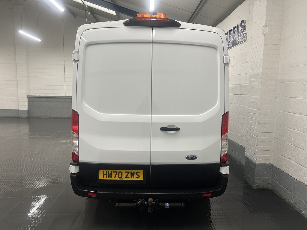 Ford Transit Custom 2.0 350 Ecoblue Leader Crew Van Double Cab 6Dr Die HW70ZWS White #4