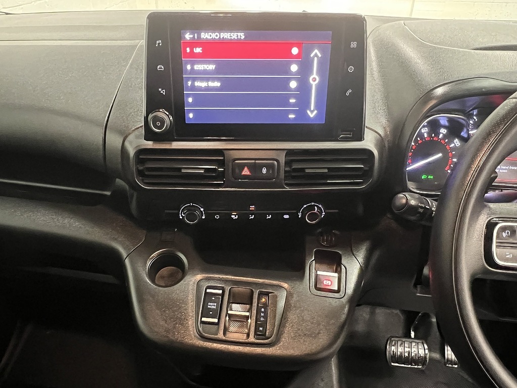 Citroen Berlingo Combi Black #17