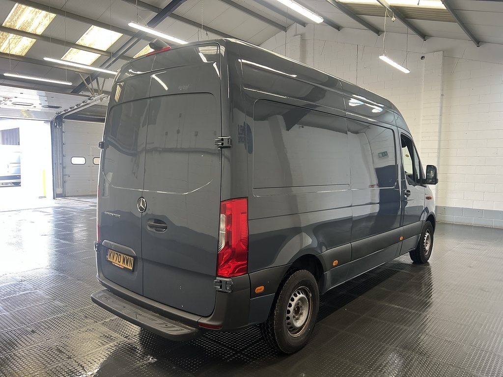 Mercedes-Benz eSprinter 55Kwh Progressive Panel Van Fwd Grey #3
