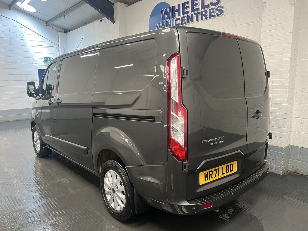 Ford Transit Custom 2.0 300 Ecoblue Limited Panel Van Manua WR71LDD #3