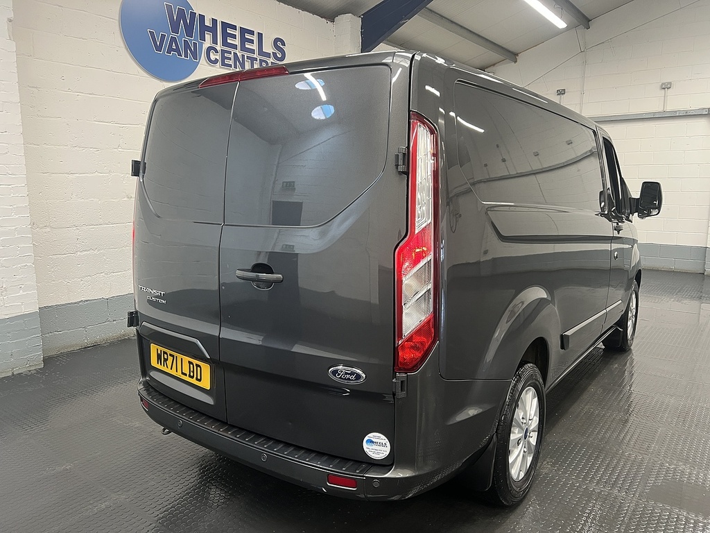 Ford Transit Custom 2.0 300 Ecoblue Limited Panel Van Manua WR71LDD #5