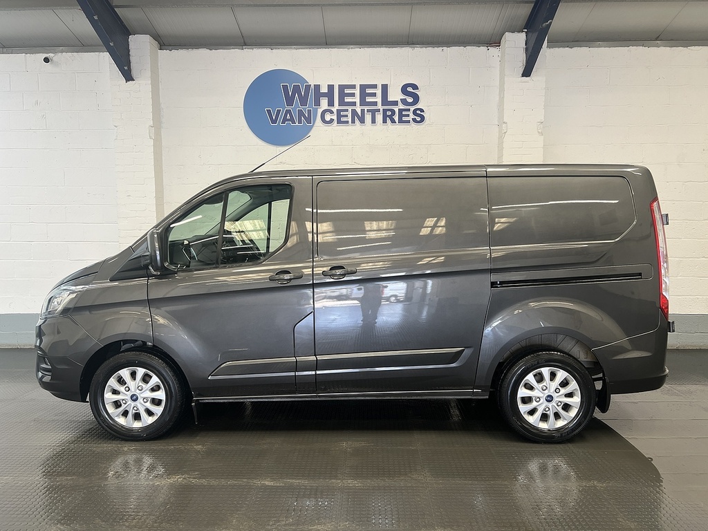 Ford Transit Custom 2.0 300 Ecoblue Limited Panel Van Manua WR71LDD #2