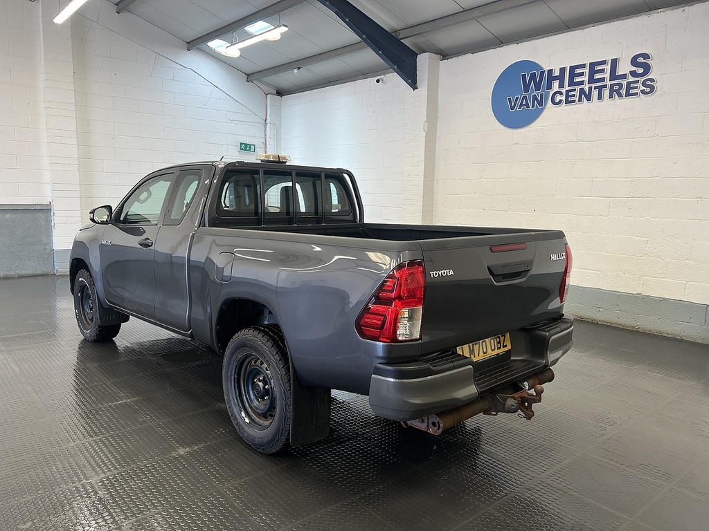 Toyota HILUX 2.4 D-4d Active Extra Pickup Extended Cab Dies Grey #2