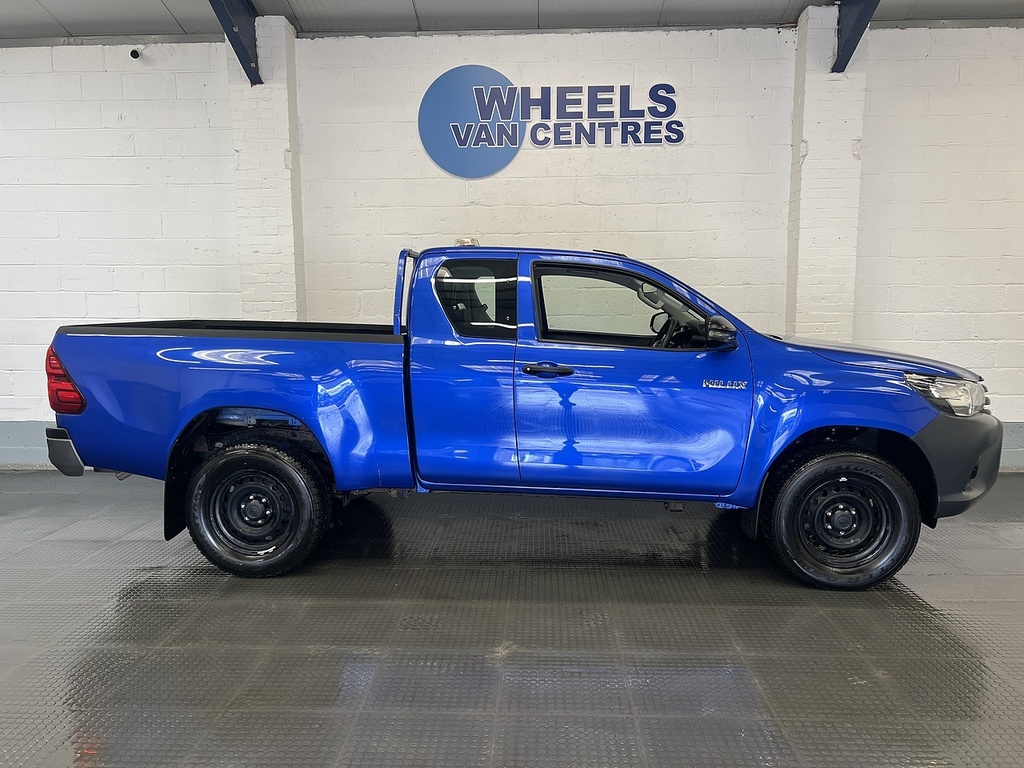 Toyota HILUX 2.4 D-4d Active Extra Pickup Extended Cab Dies Blue #6
