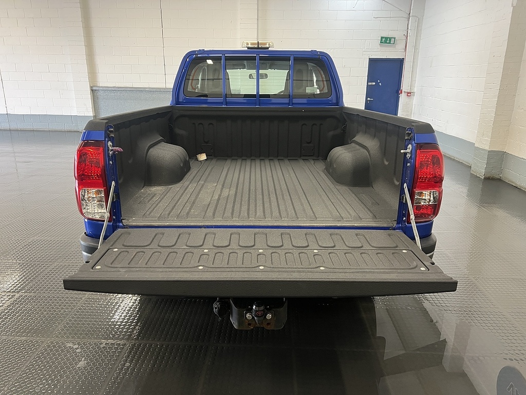 Toyota HILUX D-4d Active Blue #5