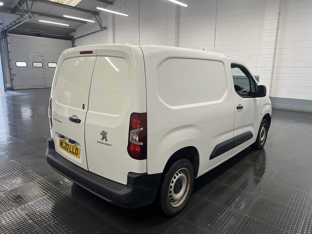 Peugeot Partner Bluehdi 650 S White #3