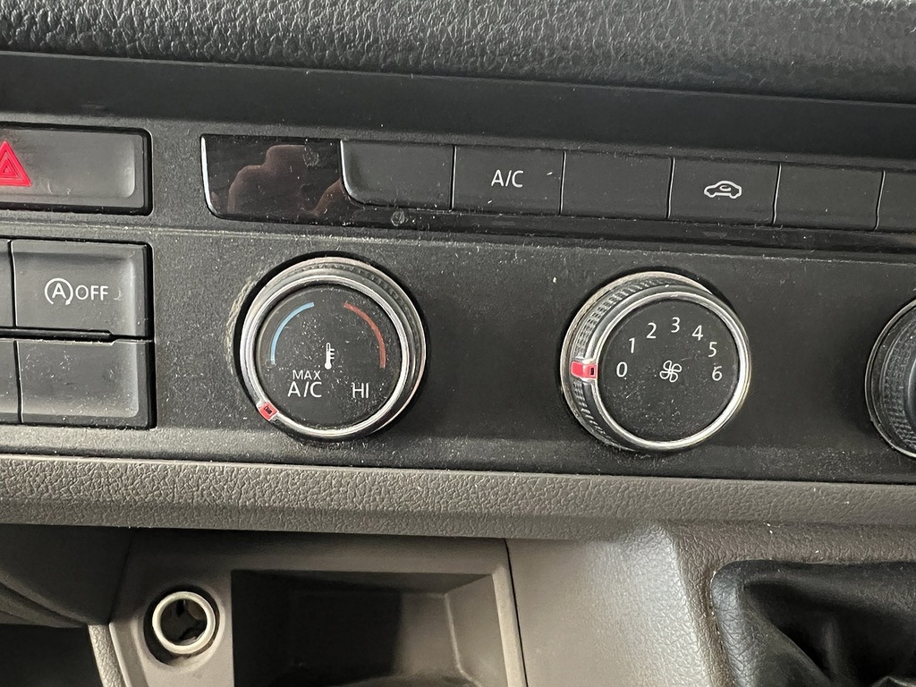 Volkswagen Crafter 2L Startline White #8