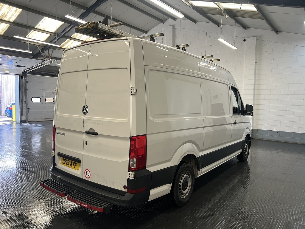 Volkswagen Crafter 2.0 Tdi Cr35 Bluemotion Tech Startline Panel Van 5 White #3