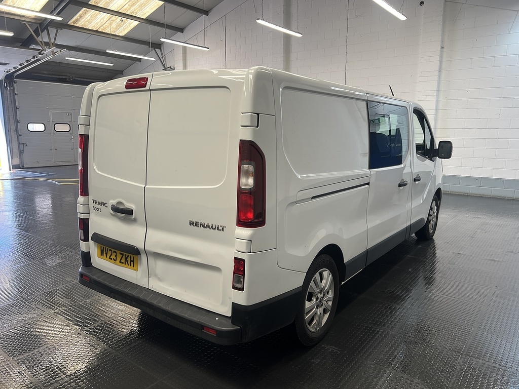 Renault Trafic 2.0 Dci Blue Ll30 Sport Crew Van Double Cab 6Dr Di White #3