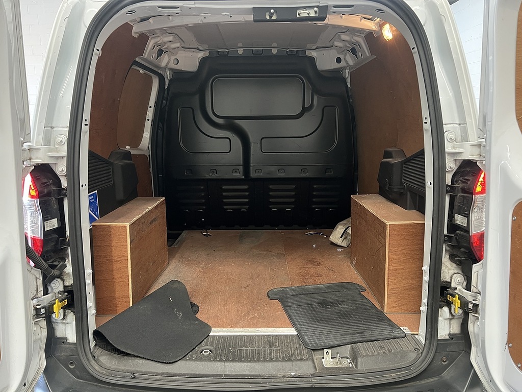 Ford Transit Courier 1.0 Ecoboost Leader Panel Van L1 White #4