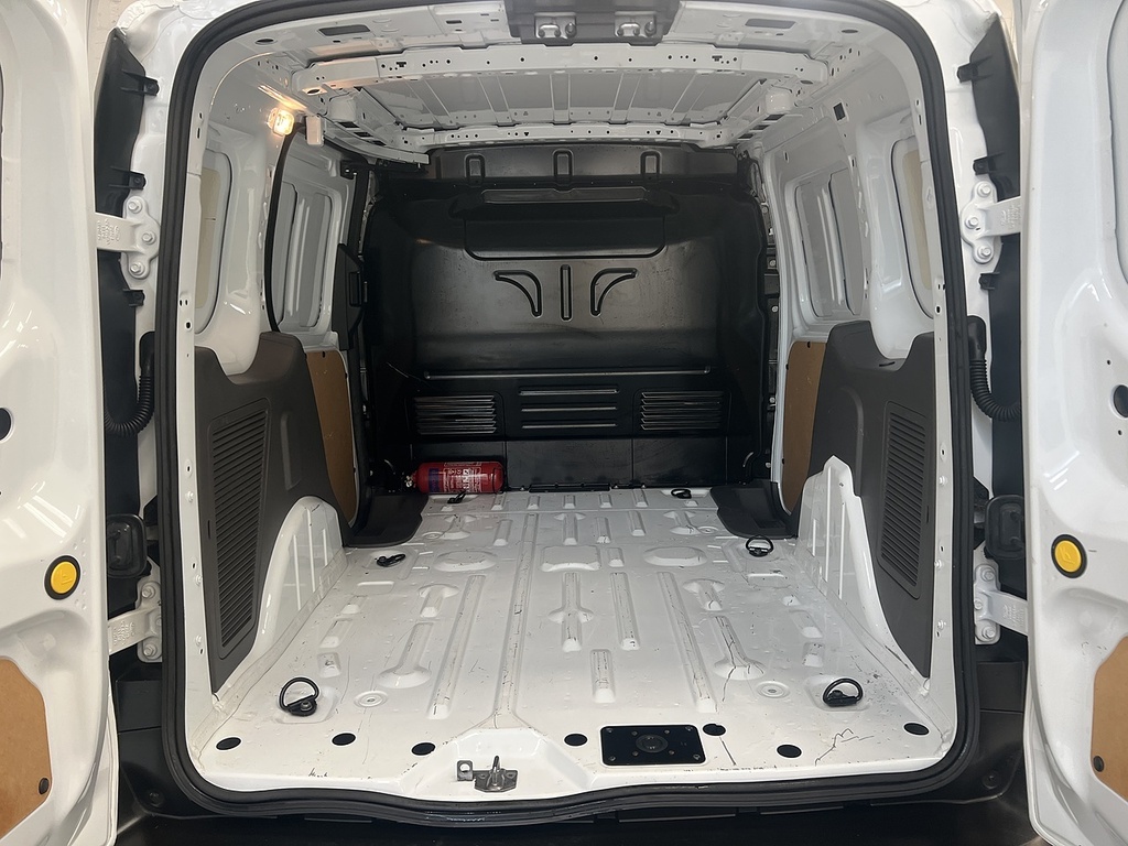 Ford Transit Connect 240 L2 Limited 1.5 Tdci 120Ps Eu6 Just Serviced White #32