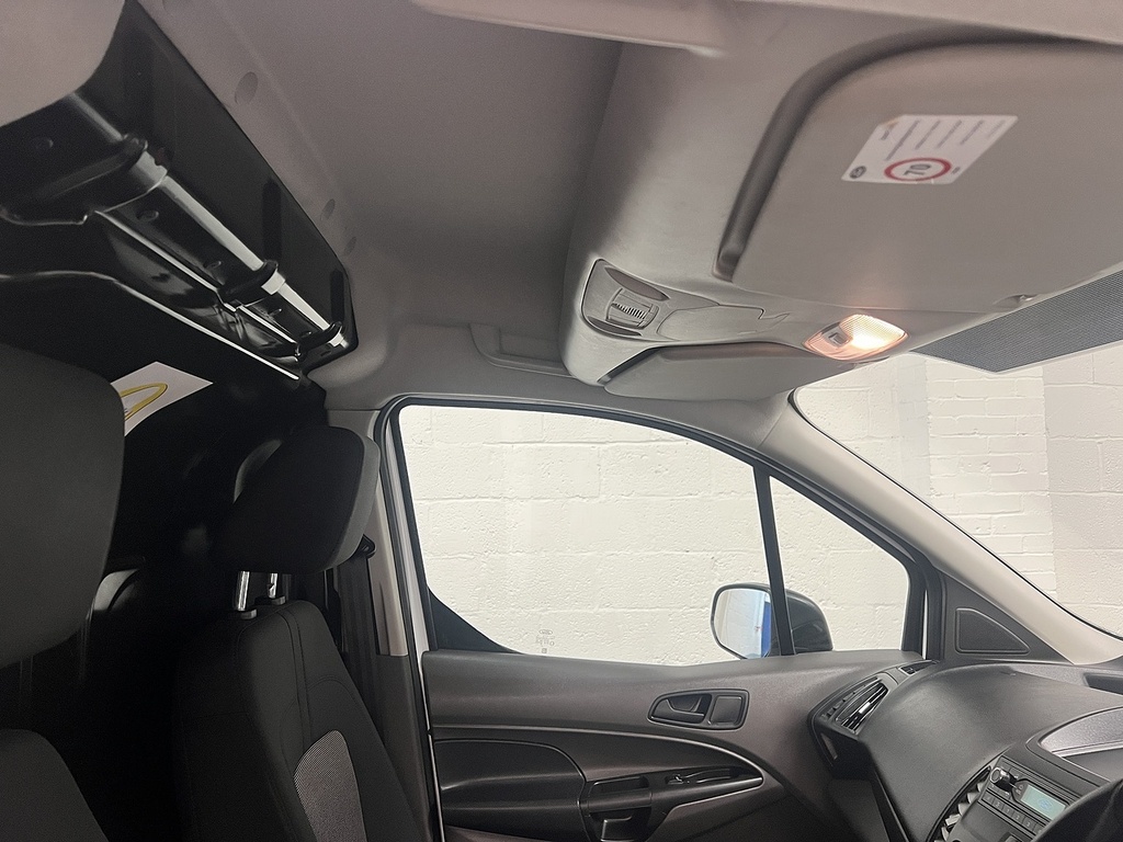 Ford Transit Connect 240 L2 Limited 1.5 Tdci 120Ps Eu6 Just Serviced White #14