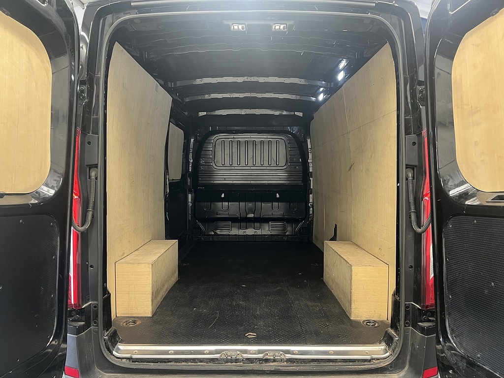 Maxus Deliver 9 2.0 D20 Panel Van Fwd L3 H2 Euro Black #5