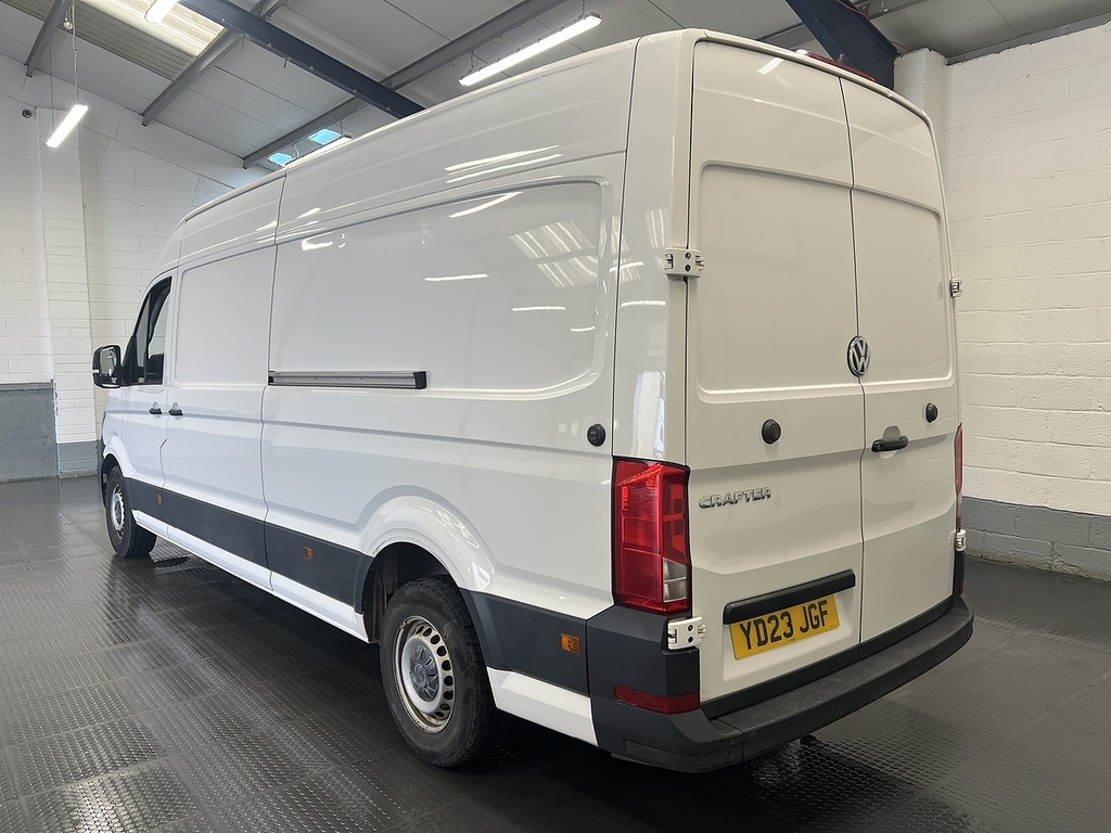 Volkswagen Crafter 2.0 Tdi Cr35 Trendline Panel Van White #2