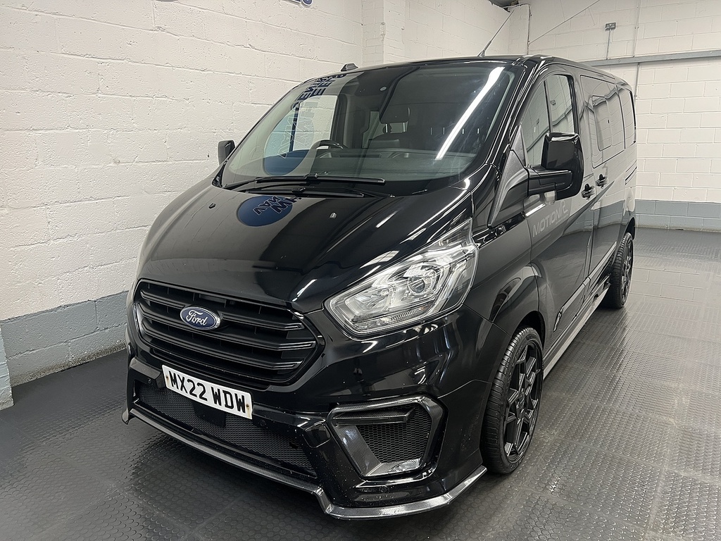 Ford Transit Custom 2.0 320 Ecoblue Limited Crew Van Double Cab Di MX22WDW Black