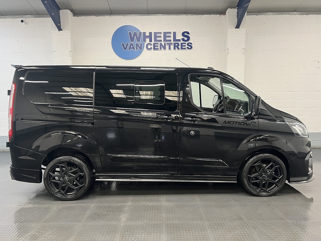 Ford Transit Custom 2.0 320 Ecoblue Limited Crew Van Double Cab Di MX22WDW Black #6