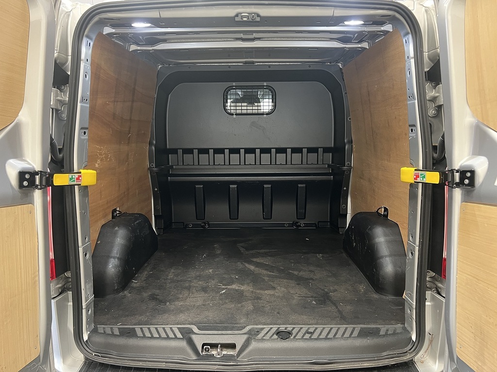 Ford Transit Custom 2.0 320 Ecoblue Limited Crew Van Double Cab Di Silver #5