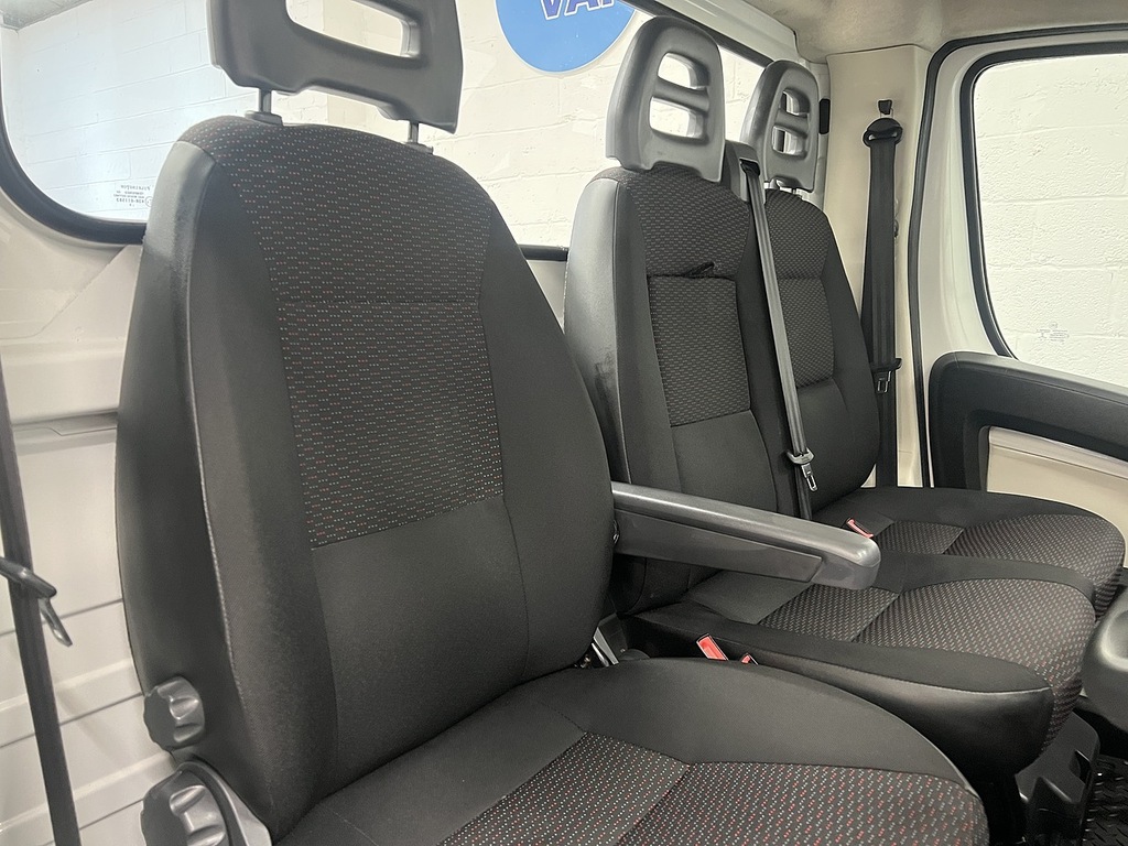 Citroen Relay 2.0 Bluehdi 33 Enterprise Panel Van Man White #9