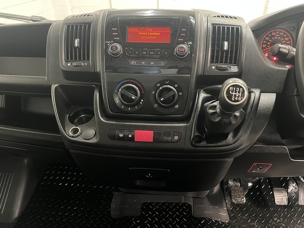 Citroen Relay 2.0 Bluehdi 33 Enterprise Panel Van Man White #17
