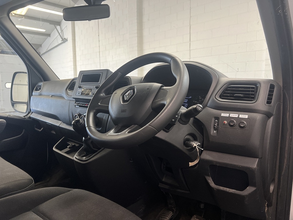 Renault Master 2.3 Dci 35 Business Platform Cab White #3