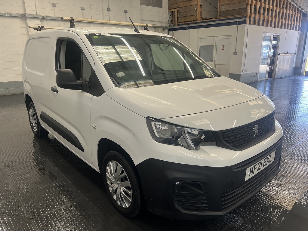 Peugeot Partner Bluehdi 1000 Professional White #4