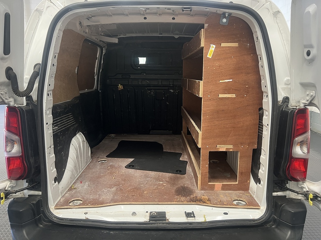Peugeot Partner Bluehdi 1000 Professional White #5