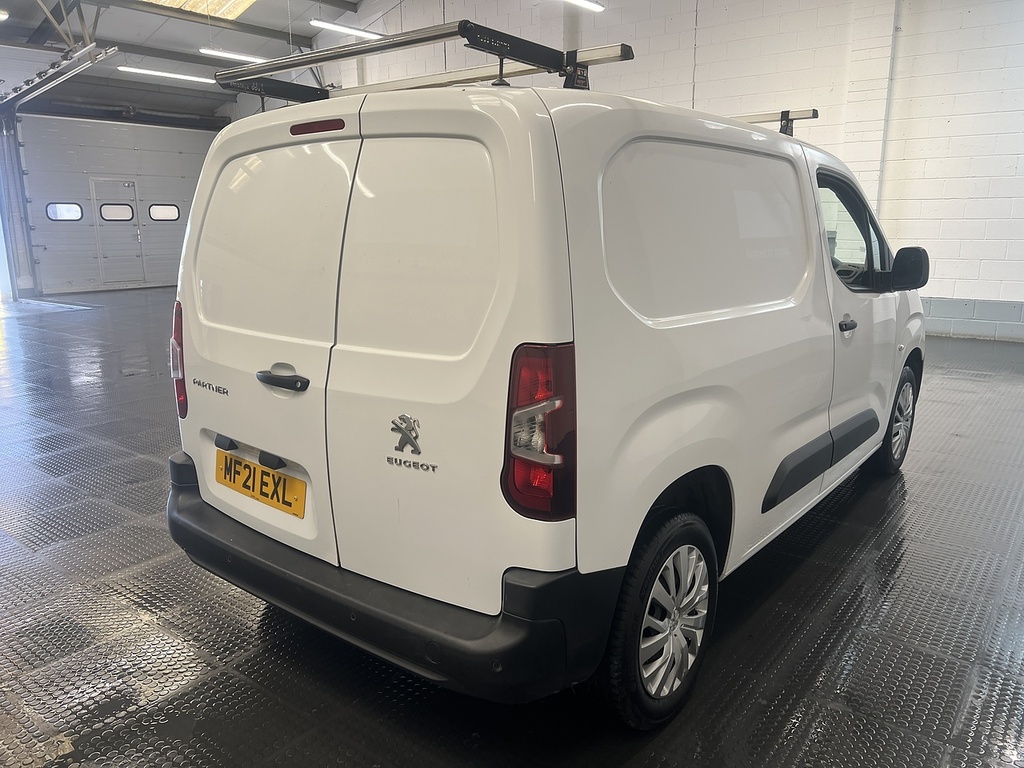 Peugeot Partner Bluehdi 1000 Professional White #3