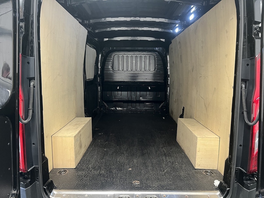 Maxus Deliver 9 2.0 D20 Panel Van Fwd L3 H2 Euro Black #5