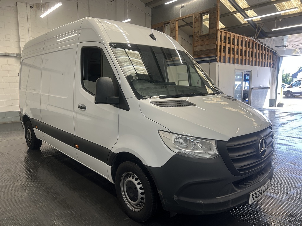 Mercedes-Benz Sprinter 2.0 315 Cdi Premium Panel Van Fw White #4