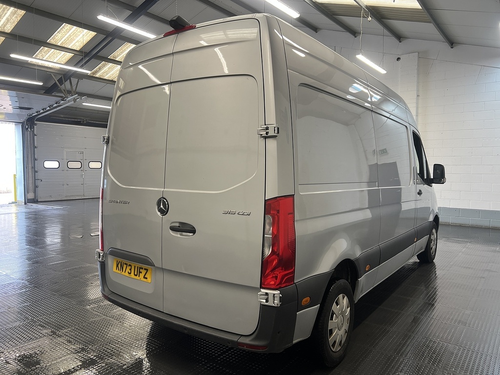Mercedes-Benz Sprinter 315 Cdi Premium Silver #3