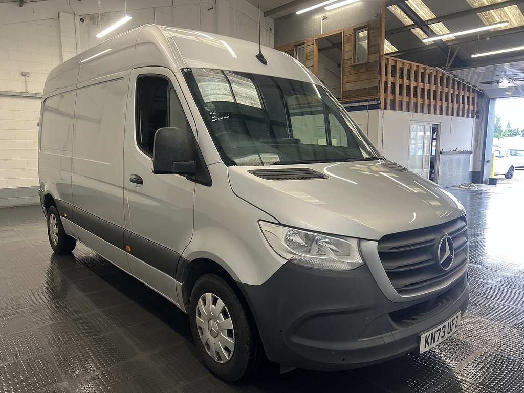 Mercedes-Benz Sprinter 315 Cdi Premium Silver #4