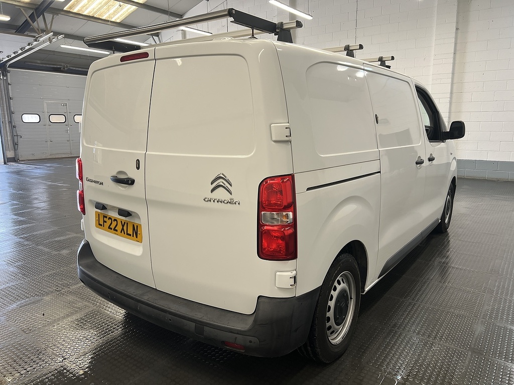 Citroen Dispatch Bluehdi 1000 Enterprise Pro M White #3