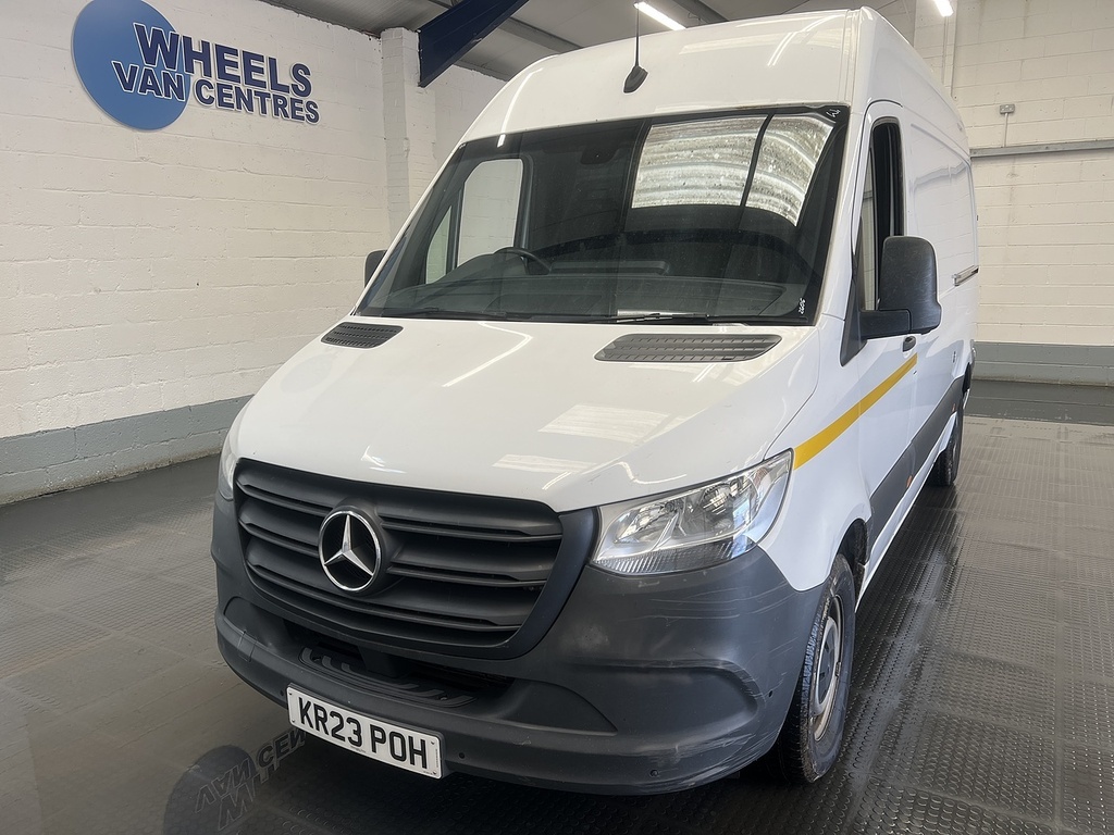 Mercedes-Benz Sprinter 2.0 315 Cdi Progressive Panel Van Manua White