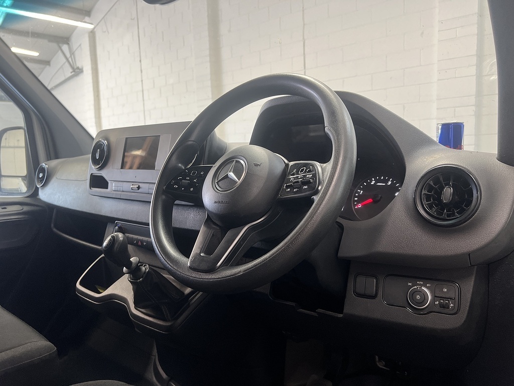 Mercedes-Benz Sprinter 2.0 315 Cdi Progressive Panel Van Manua White #6