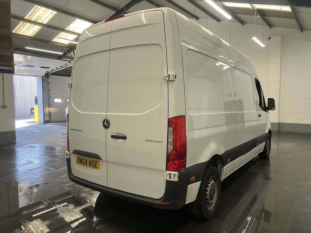 Mercedes-Benz Sprinter 2.0 315 Cdi Premium Panel Van Fw White #3