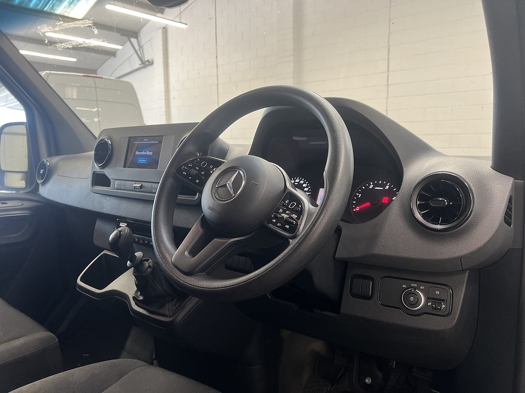 Mercedes-Benz Sprinter 2.0 315 Cdi Premium Panel Van Fw White #6