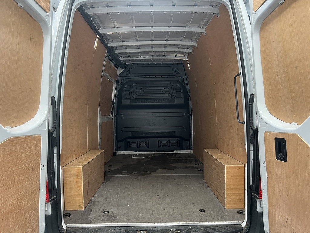 Mercedes-Benz Sprinter 315 Cdi Premium White #5