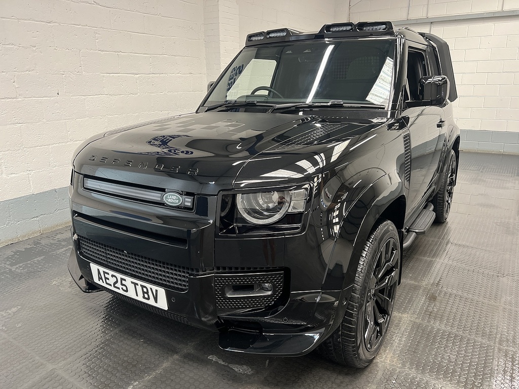 Land Rover Defender 90 D350 Mhev X-dynamic Hse Black