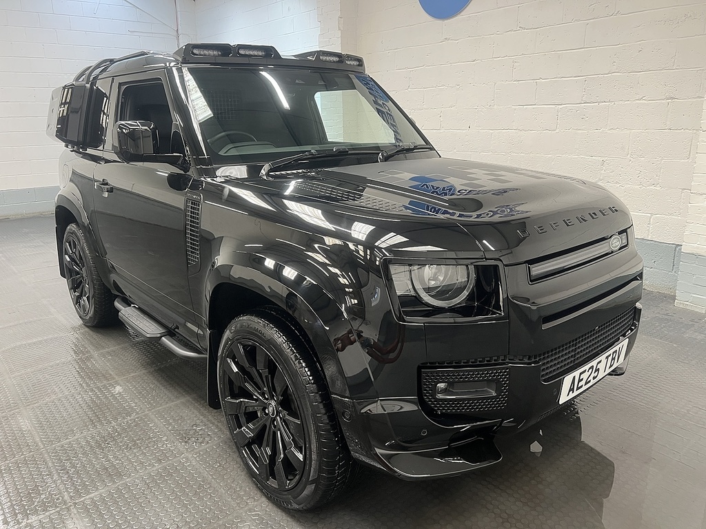 Land Rover Defender 90 3.0 D250 X-dynamic Se 90 Black #7