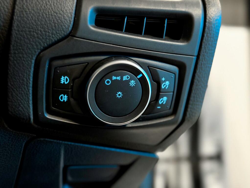 Ford Focus 1.0 Ecoboost 125 St-line 5Dr- Touch Screen, Start Grey #23