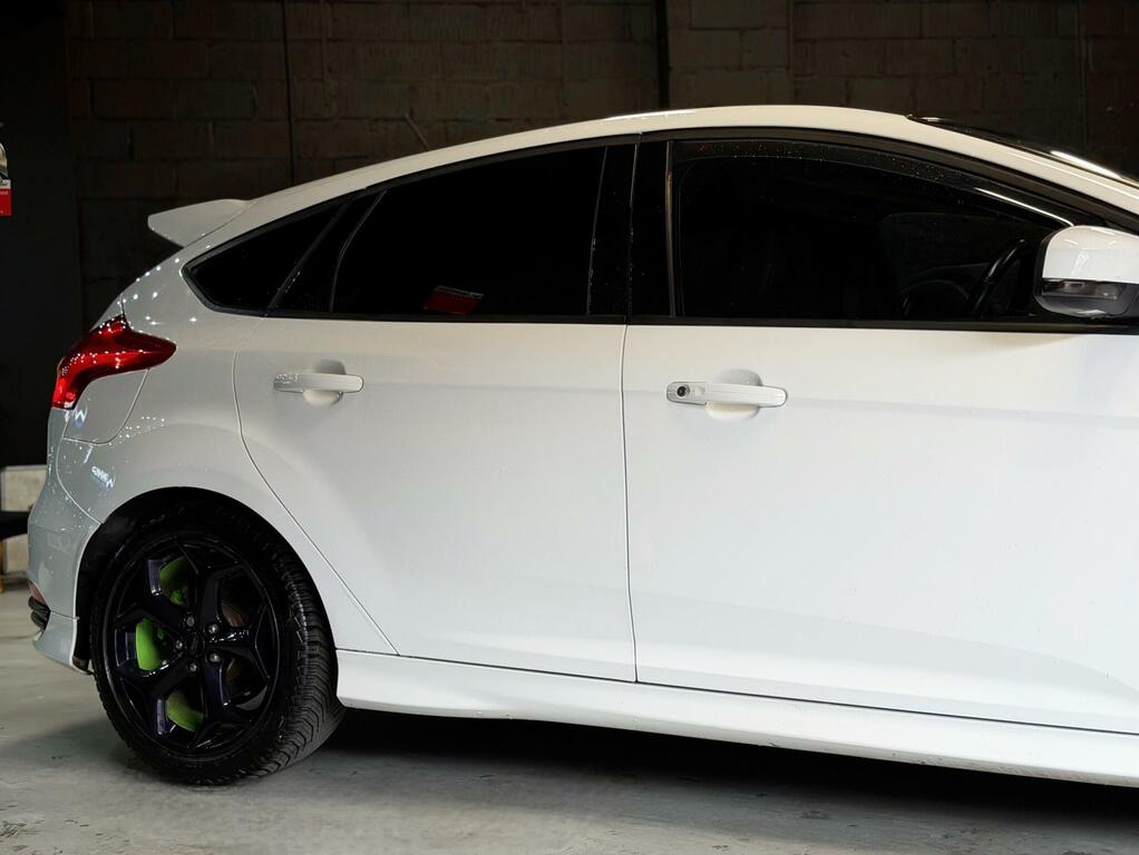 Ford Focus 1.0 Ecoboost 125 St-line 5Dr- Touch Screen, Start Grey #10