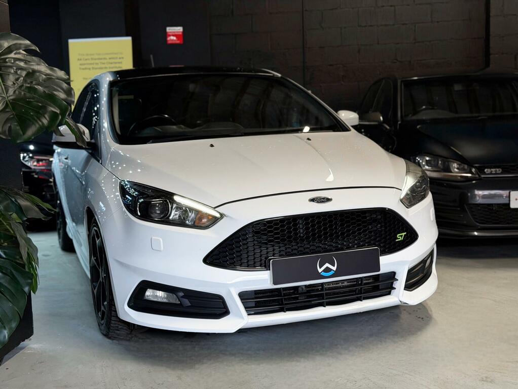 Ford Focus 1.0 Ecoboost 125 St-line 5Dr- Touch Screen, Start Grey #44